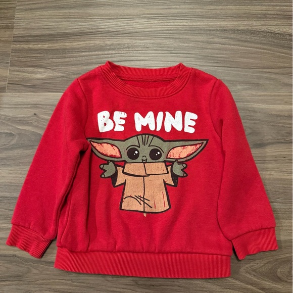Star Wars Red Kids Sweatshirt with Baby Yoda Design size 18M - Picture 3 of 4